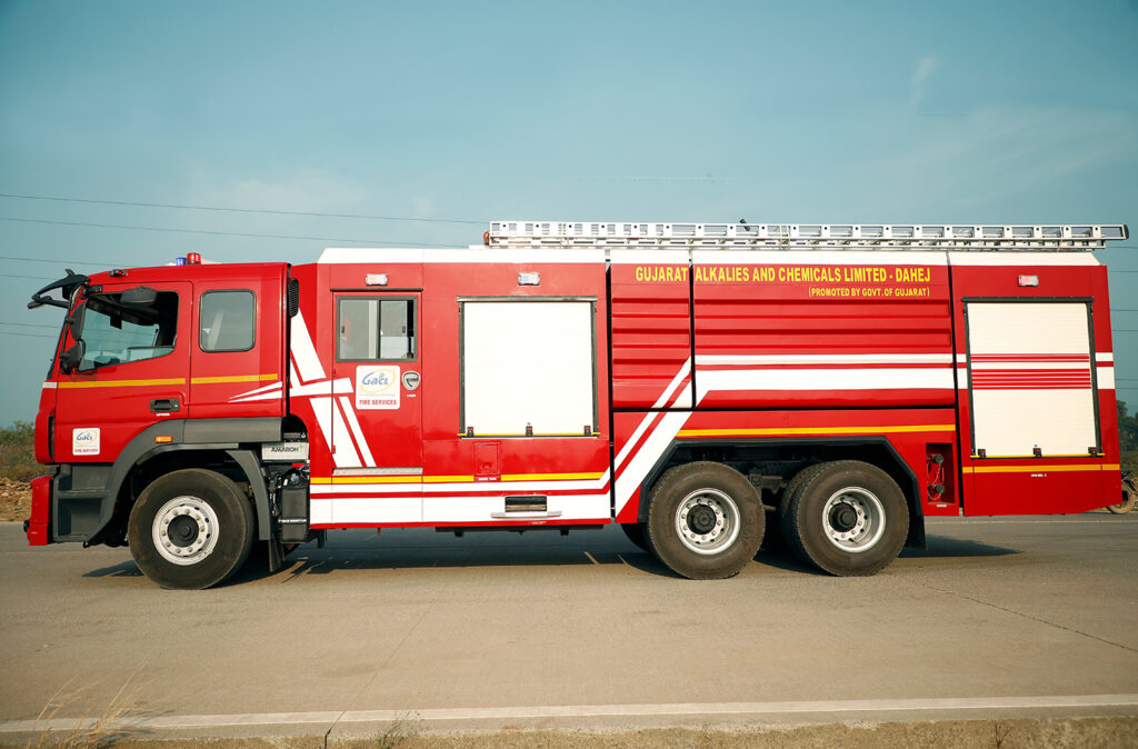 Fire Tenders (Municipal/Industrial) Fireescape Engineering Pvt Ltd